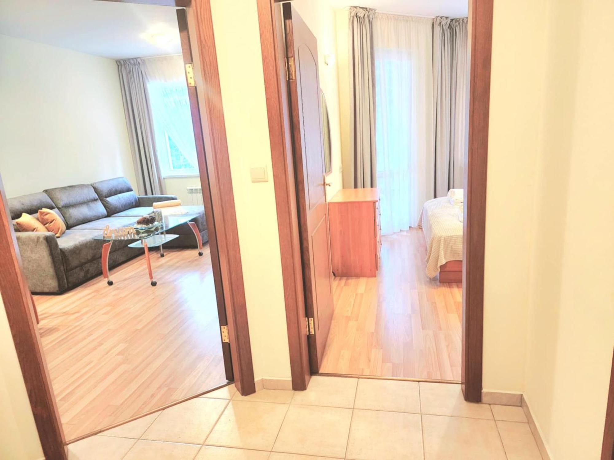 דירות בורובץ Arboro Royal Plaza מראה חיצוני תמונה